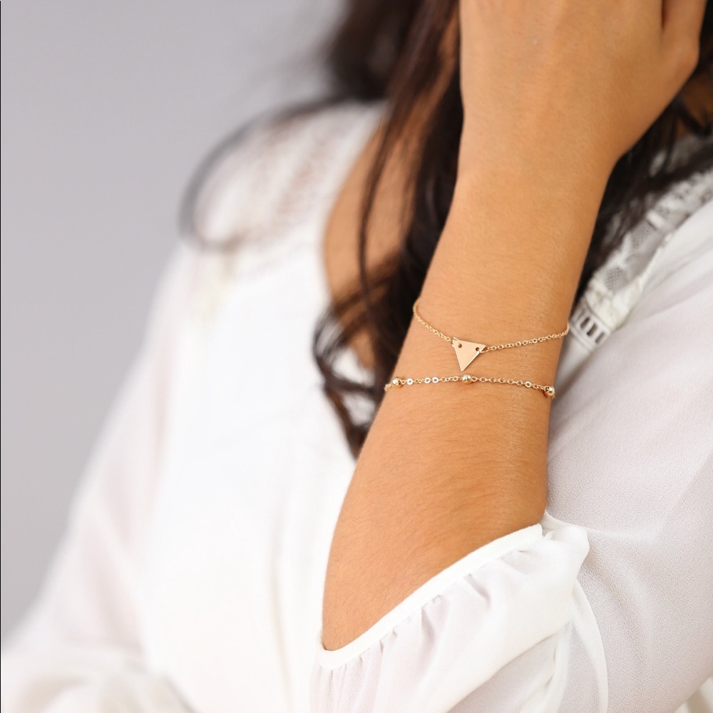 SALE 👀 2 Piece Gold Chain Bracelet - Picture 5 of 7